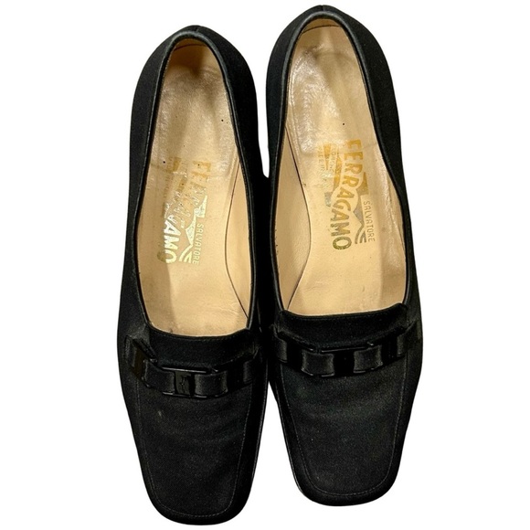 Salvatore Ferragamo Black Fabric Vara Bow Loafers
Size: 7 C (fits true to size) - Picture 1 of 9
